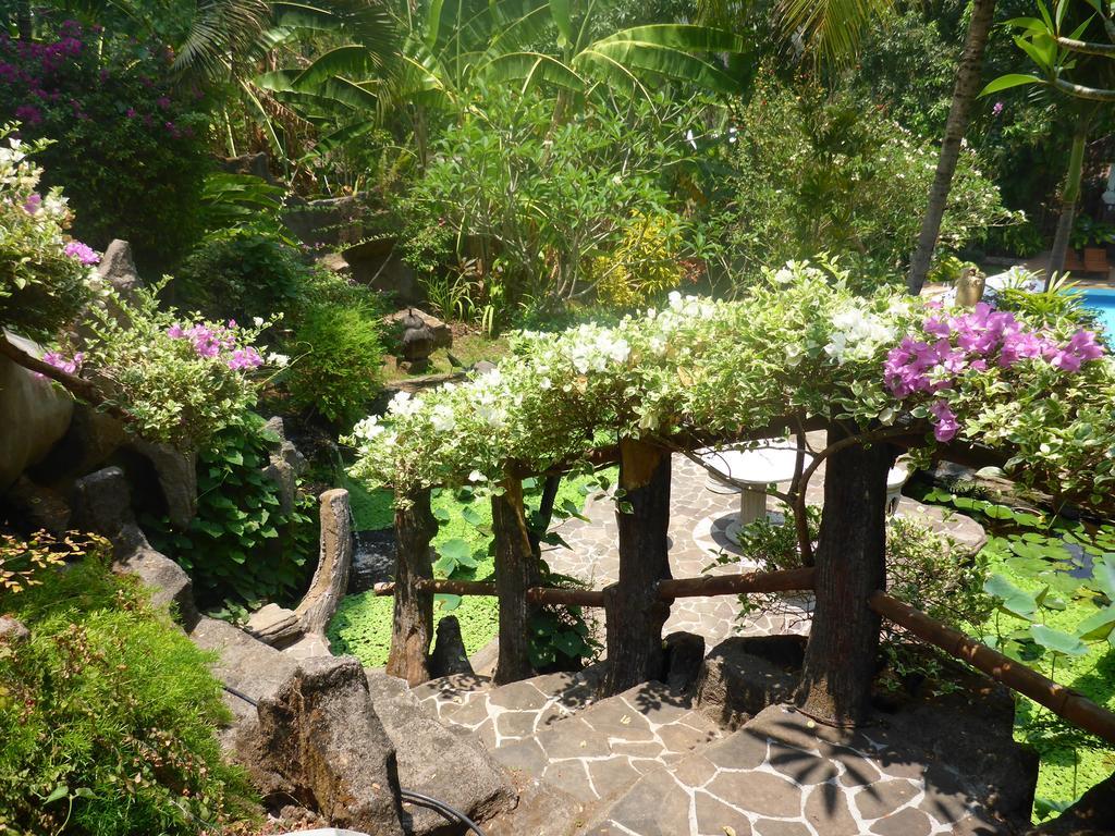 Gunung Paradis Retreat Munduk Eksteriør bilde